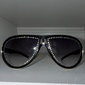 💫$ALE! Vintage-Gucci Black Sunglasses with Rhinestone Detail